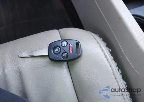 2015 Honda Pilot Ex-L z USA, uszkodzony, nr VIN 5FNYF4H51FB059609